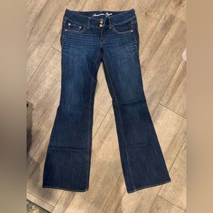Womens American eagle flare jeans